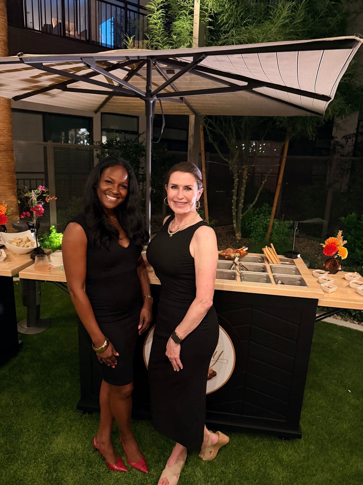 LaVonda with a guest at the cart